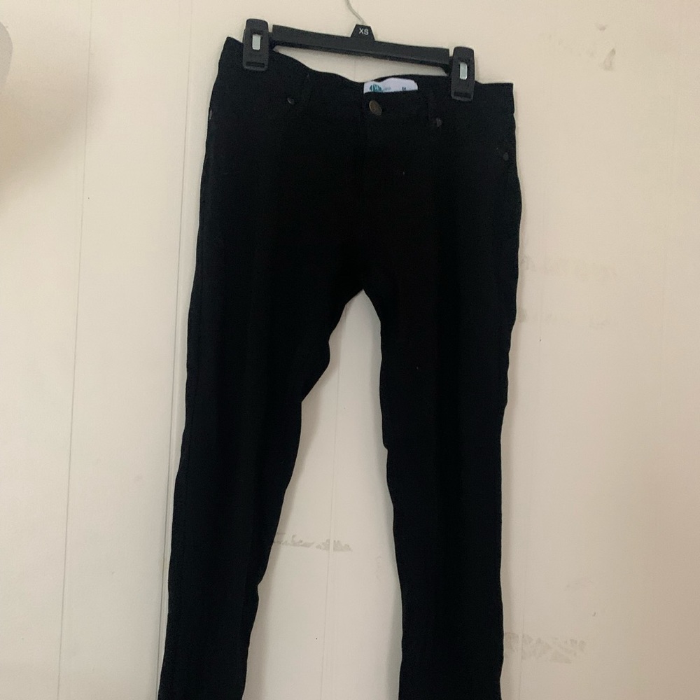 black jeggings